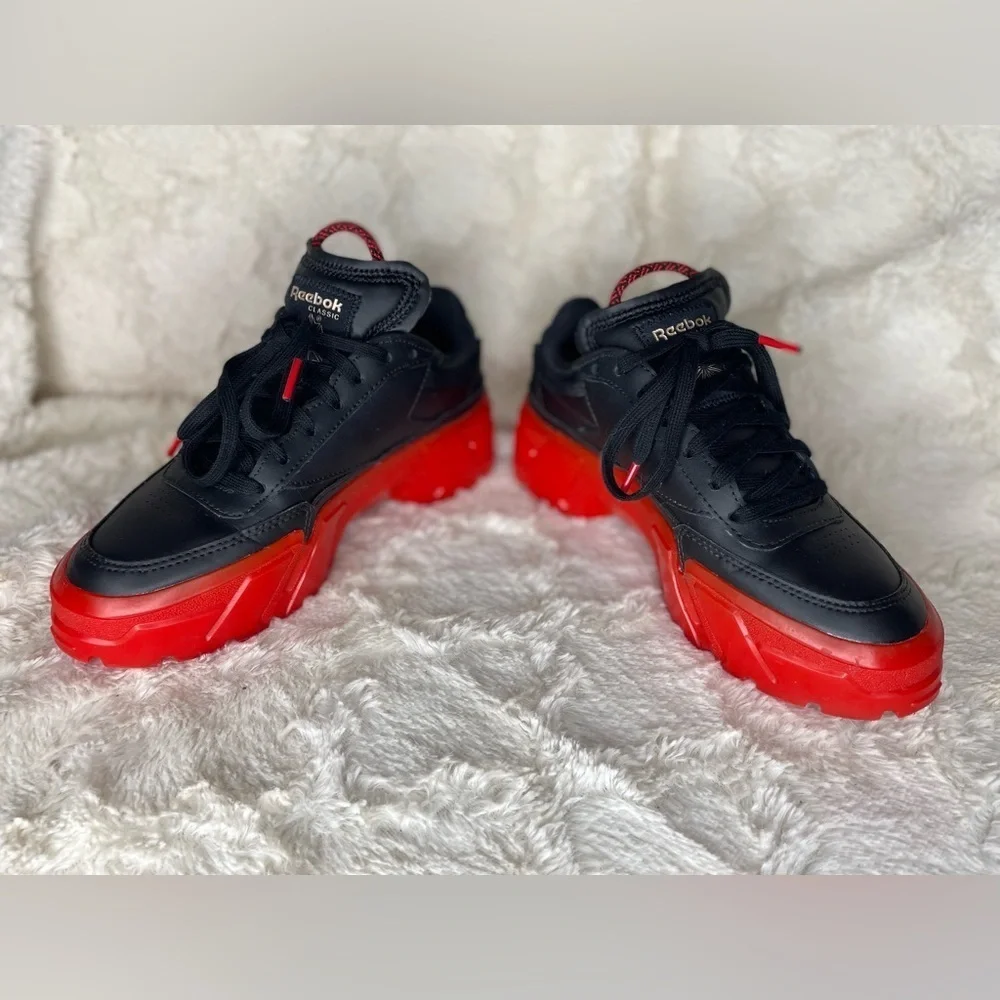 Reebok Cardi B x Club C Black Vector Red size 4